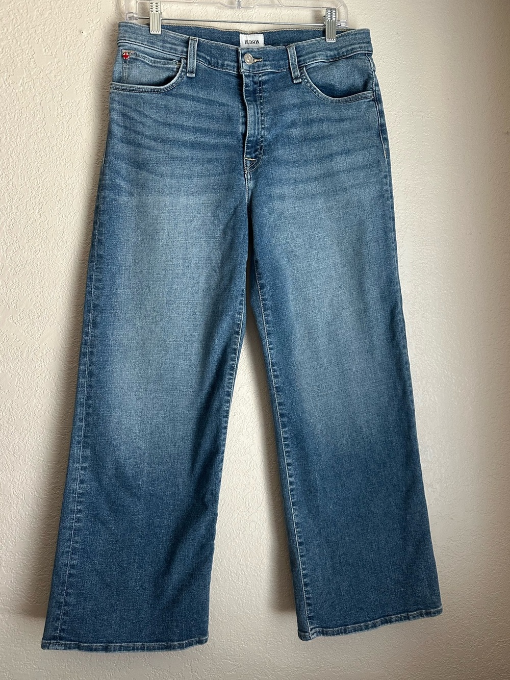 Hudson Jeans Women's High-Rise Straight Light Blue Denim size 30 - Picture 3 of 15